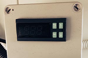 Blue-Box-Digital-Temperature-Monitoring